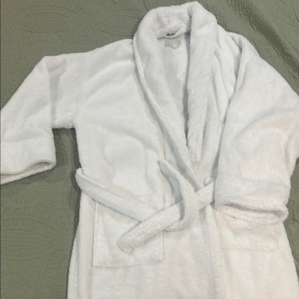 Luxurious White Bathrobe